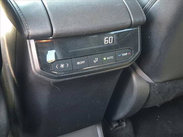 Used 2021 Toyota Highlander XSE FWD image 18