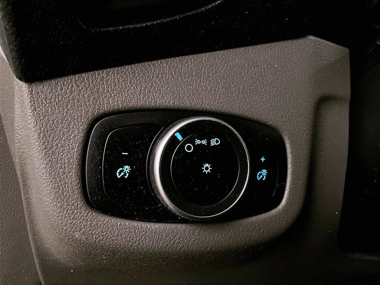 Used 2019 Ford Transit Connect XL FWD image 28