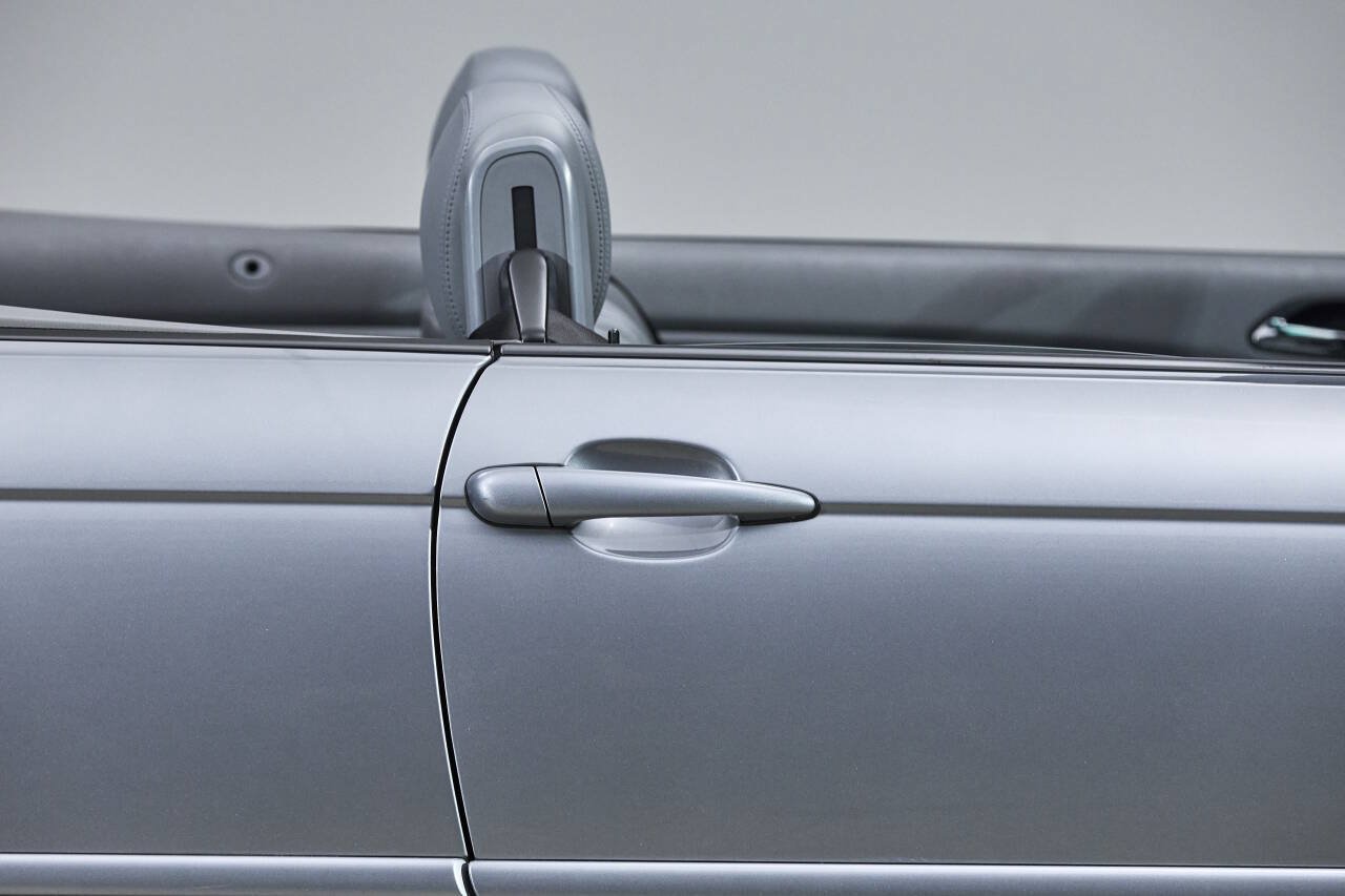 Used 2005 BMW M3 Convertible RWD image 40