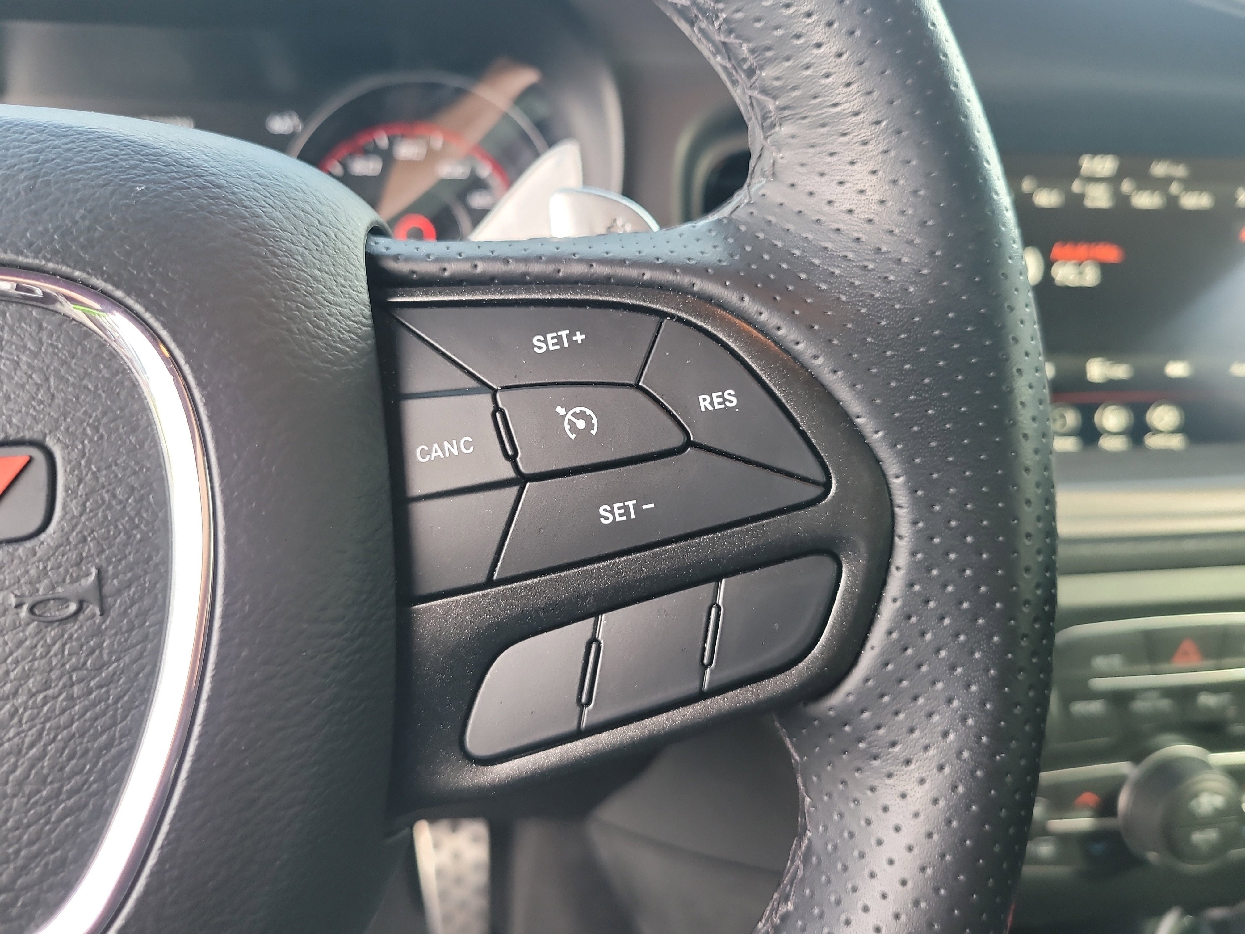 Used 2023 Dodge Charger R/T w/ Harman/Kardon Audio Group image 26