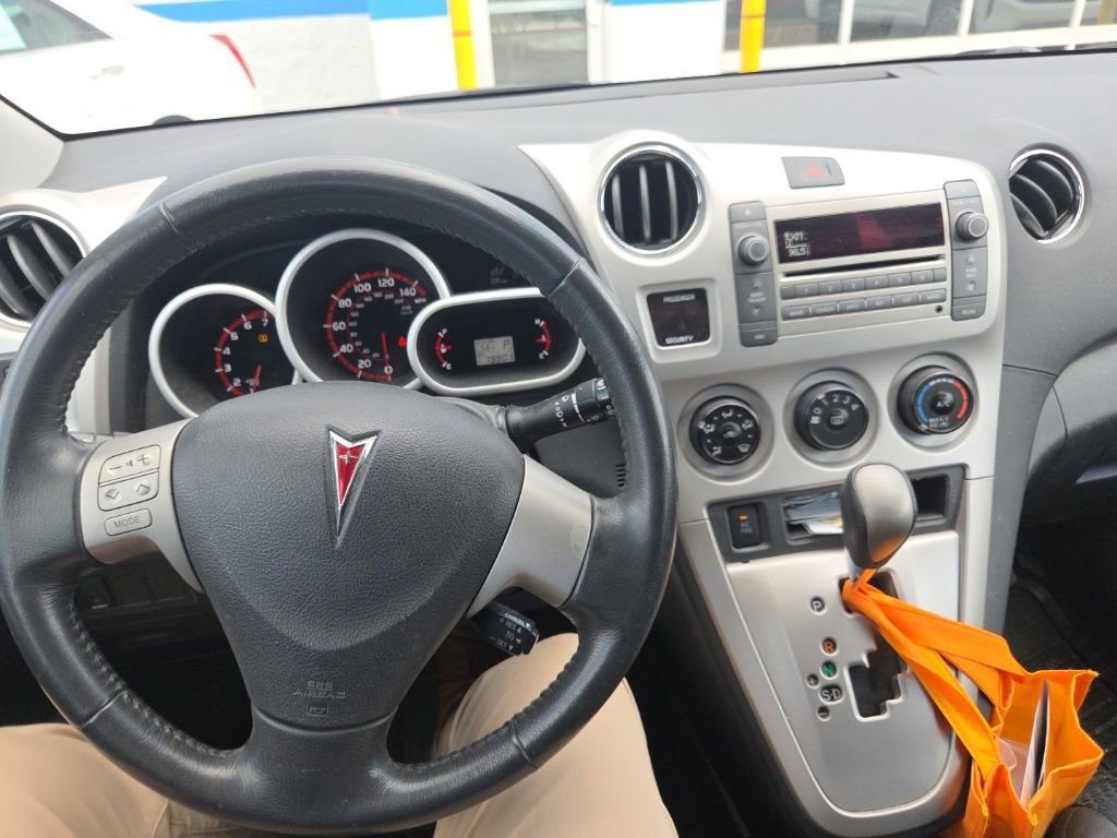 Used 2010 Pontiac Vibe GT FWD image 14