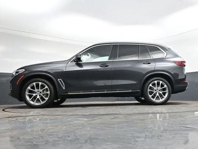 Used 2021 BMW X5 xDrive40i w/ Premium Package 2 image 33
