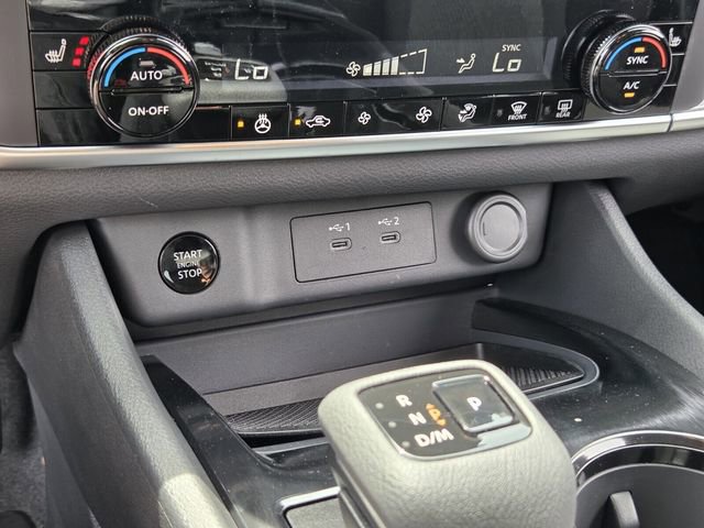 Used 2026 Nissan Rogue SV w/ Cold Weather Package FWD image 19