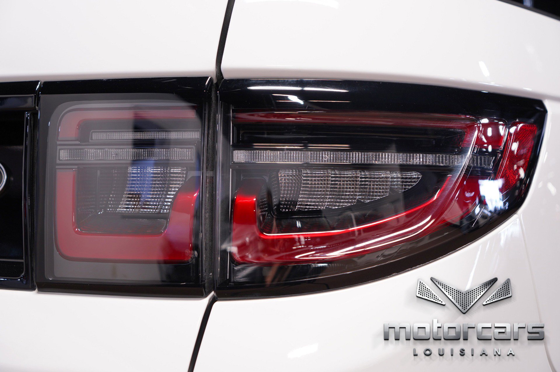 Used 2022 Land Rover Discovery Sport SE R-Dynamic image 18