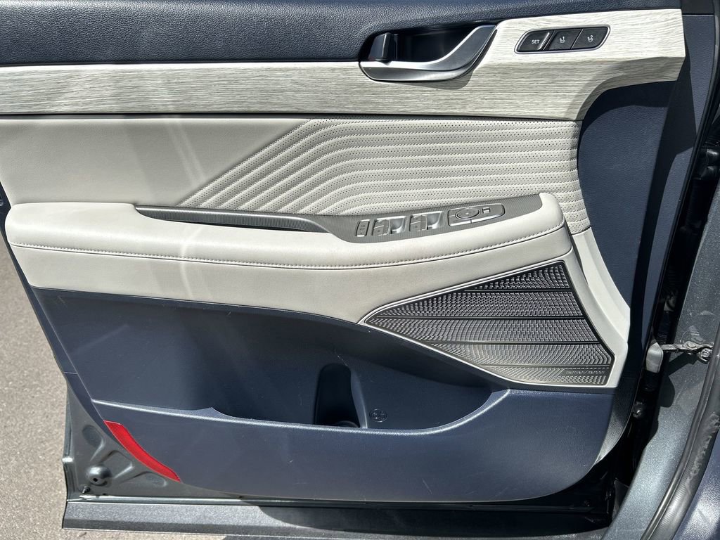Used 2023 Hyundai Palisade Calligraphy FWD image 23