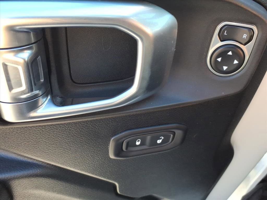 Used 2020 Jeep Wrangler Unlimited Sport image 24