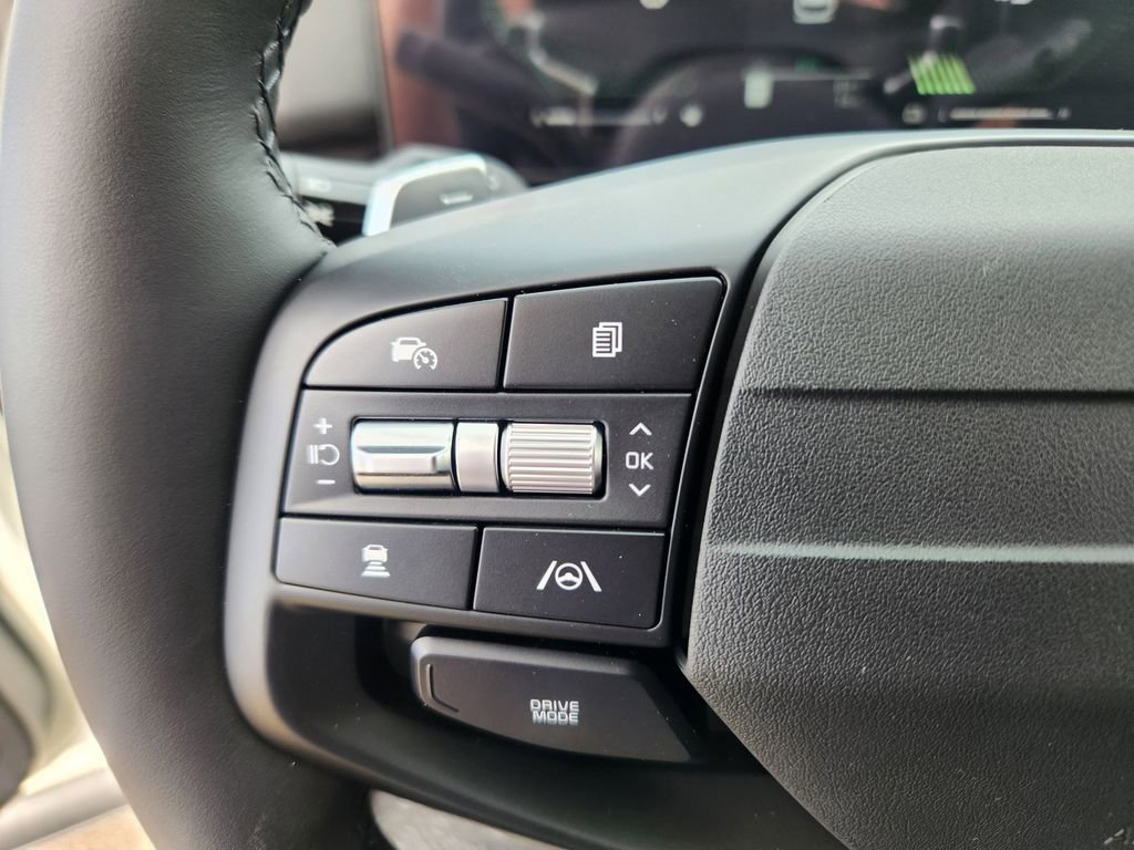 New 2026 Kia Sportage EX image 17