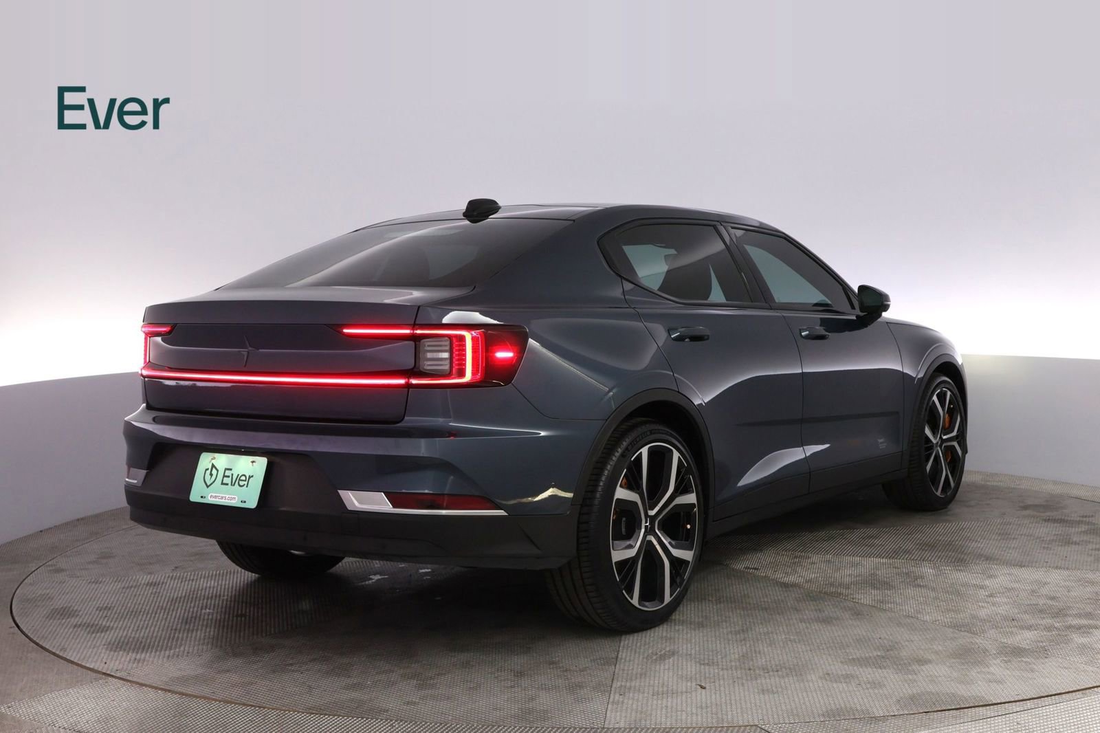 Used 2022 Polestar Polestar 2 w/ Performance Package AWD/4WD image 3