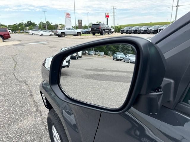 Used 2026 Toyota Tacoma SR5 AWD/4WD image 6