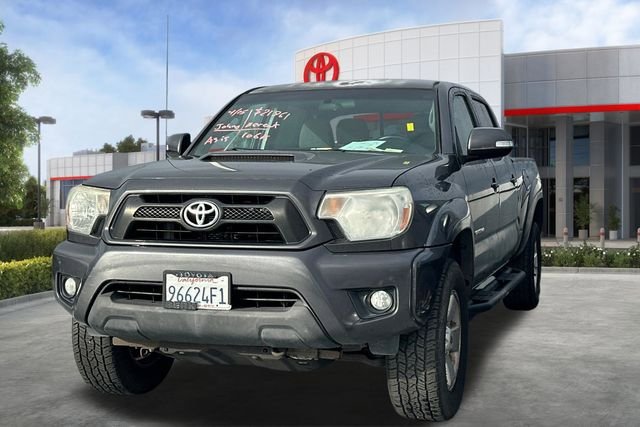 Used 2014 Toyota Tacoma PreRunner w/ TRD Sport Package RWD image 2