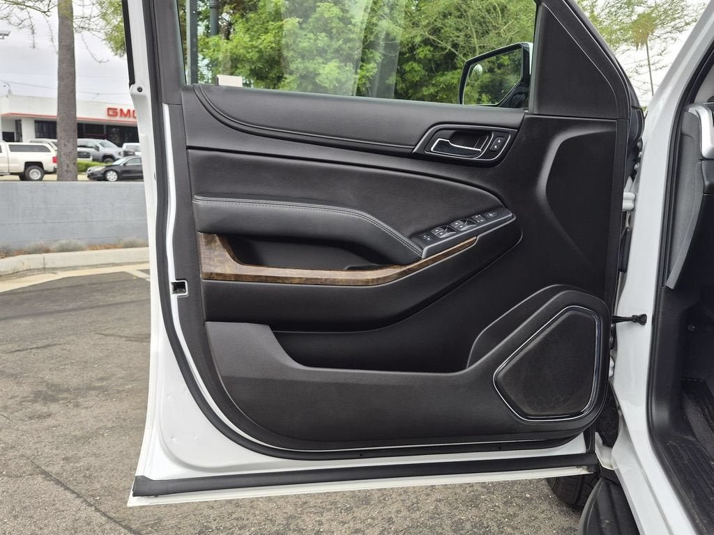 Used 2019 Chevrolet Tahoe LS RWD image 24