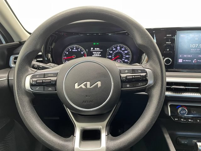 Used 2022 Kia K5 LXS FWD image 25