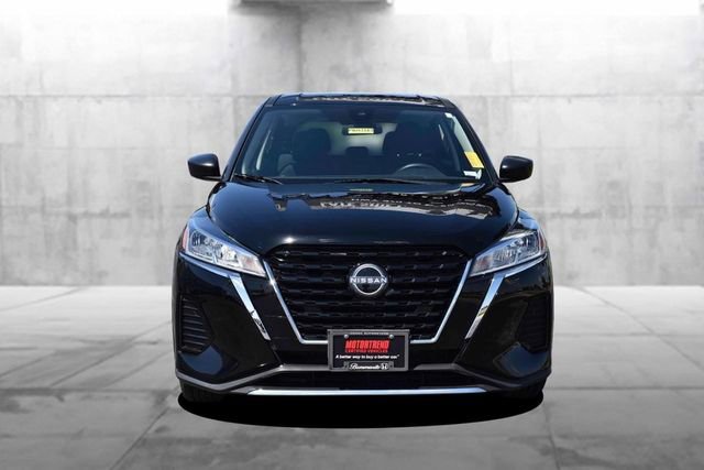 Used 2024 Nissan Kicks S FWD image 4