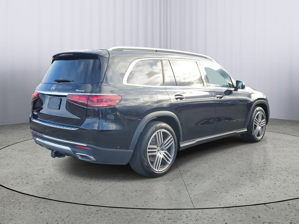 Used 2025 Mercedes-Benz GLS 450 4MATIC image 3