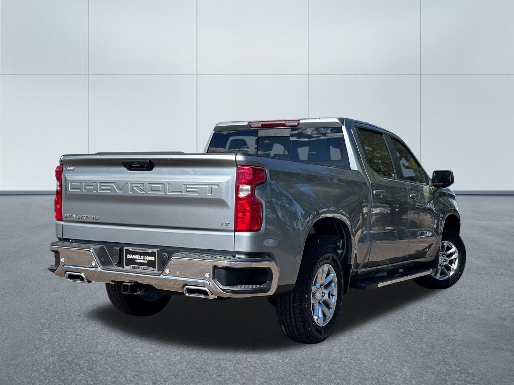 New 2026 Chevrolet Silverado 1500 LT w/ Z71 Off-Road Package AWD/4WD image 2