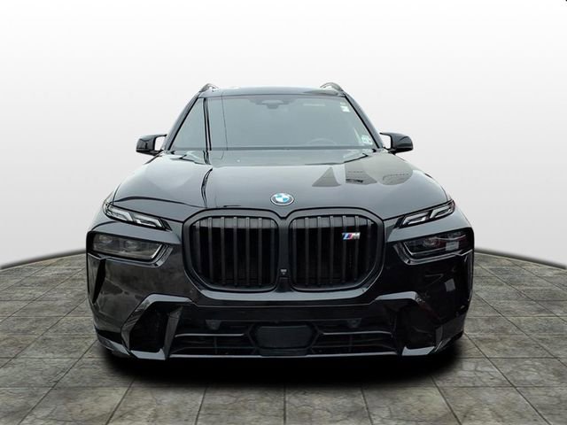 Used 2024 BMW X7 M60i w/ Executive Package image 2