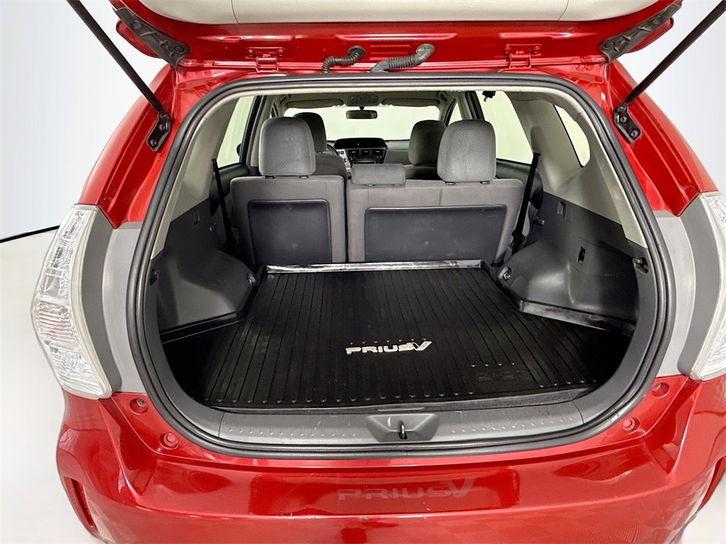 Used 2013 Toyota Prius V Five image 23