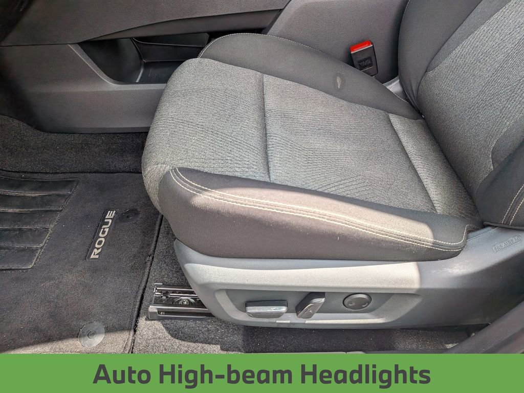 Certified 2025 Nissan Rogue SV FWD image 15