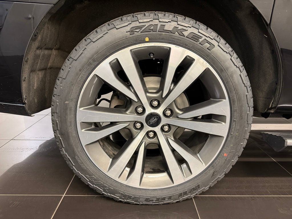 Certified 2020 Ford Expedition Max Platinum AWD/4WD image 7