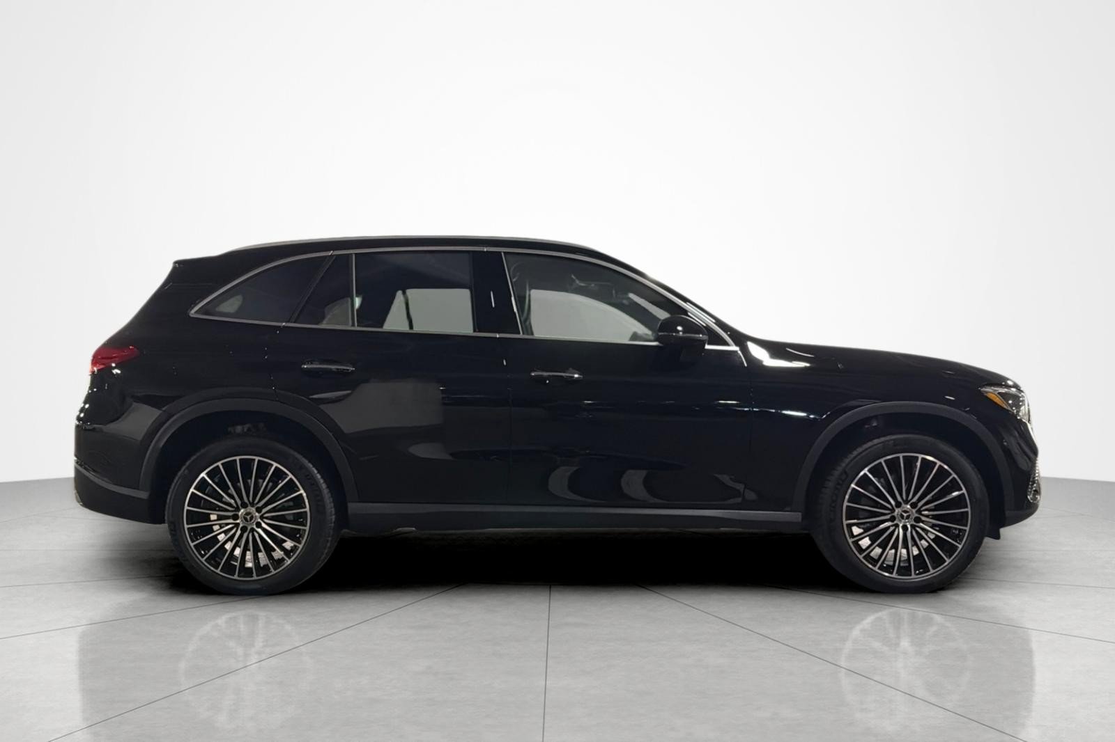 New 2027 Mercedes-Benz GLC 300 image 6