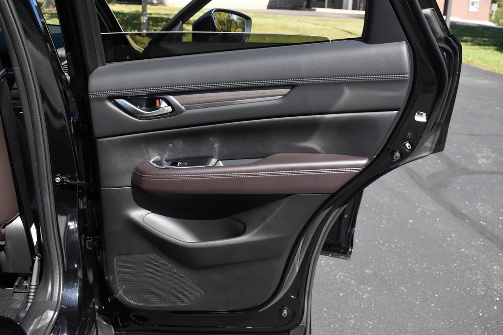 New 2025 MAZDA CX-5 Signature image 23