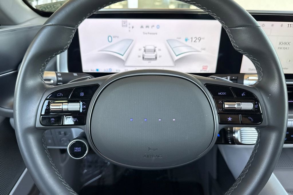 Used 2023 Hyundai Ioniq 6 SEL image 21