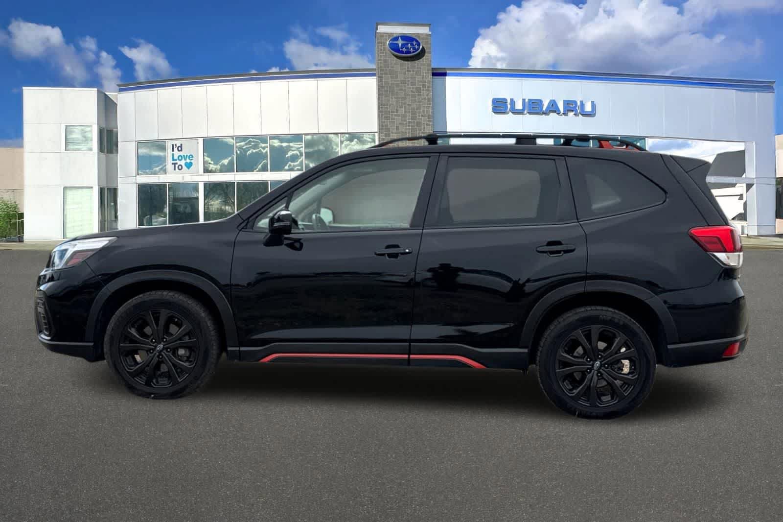 Used 2021 Subaru Forester Sport image 9