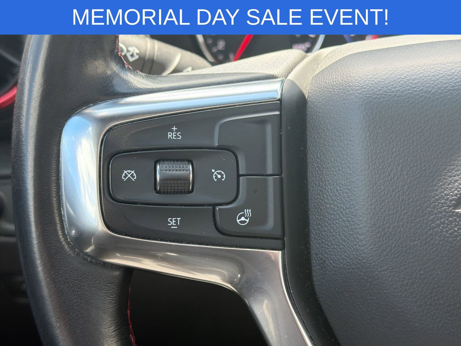 Used 2019 Chevrolet Blazer RS w/ Sun and Wheels Package AWD/4WD image 29