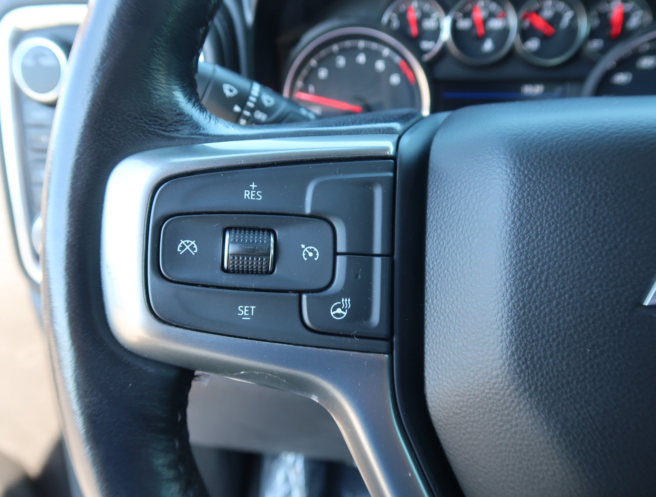 Used 2020 Chevrolet Silverado 1500 LT Trail Boss AWD/4WD image 21