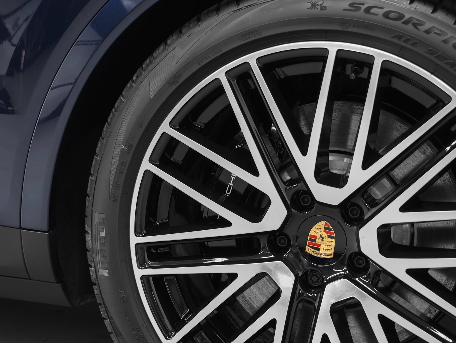 New 2026 Porsche Cayenne S AWD/4WD image 16