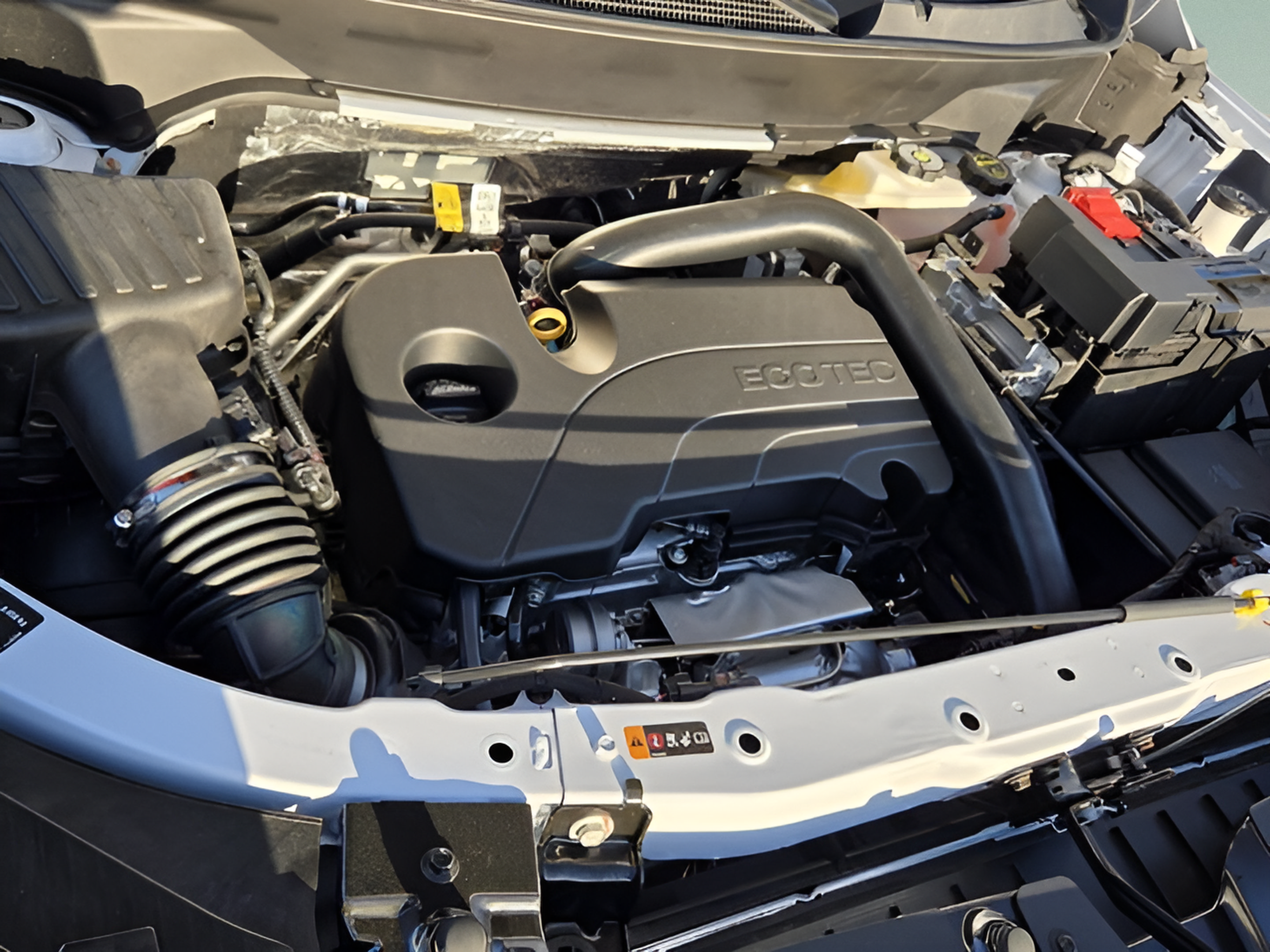 New 2027 Chevrolet Equinox RS w/ Safety and Technology Package FWD image 17