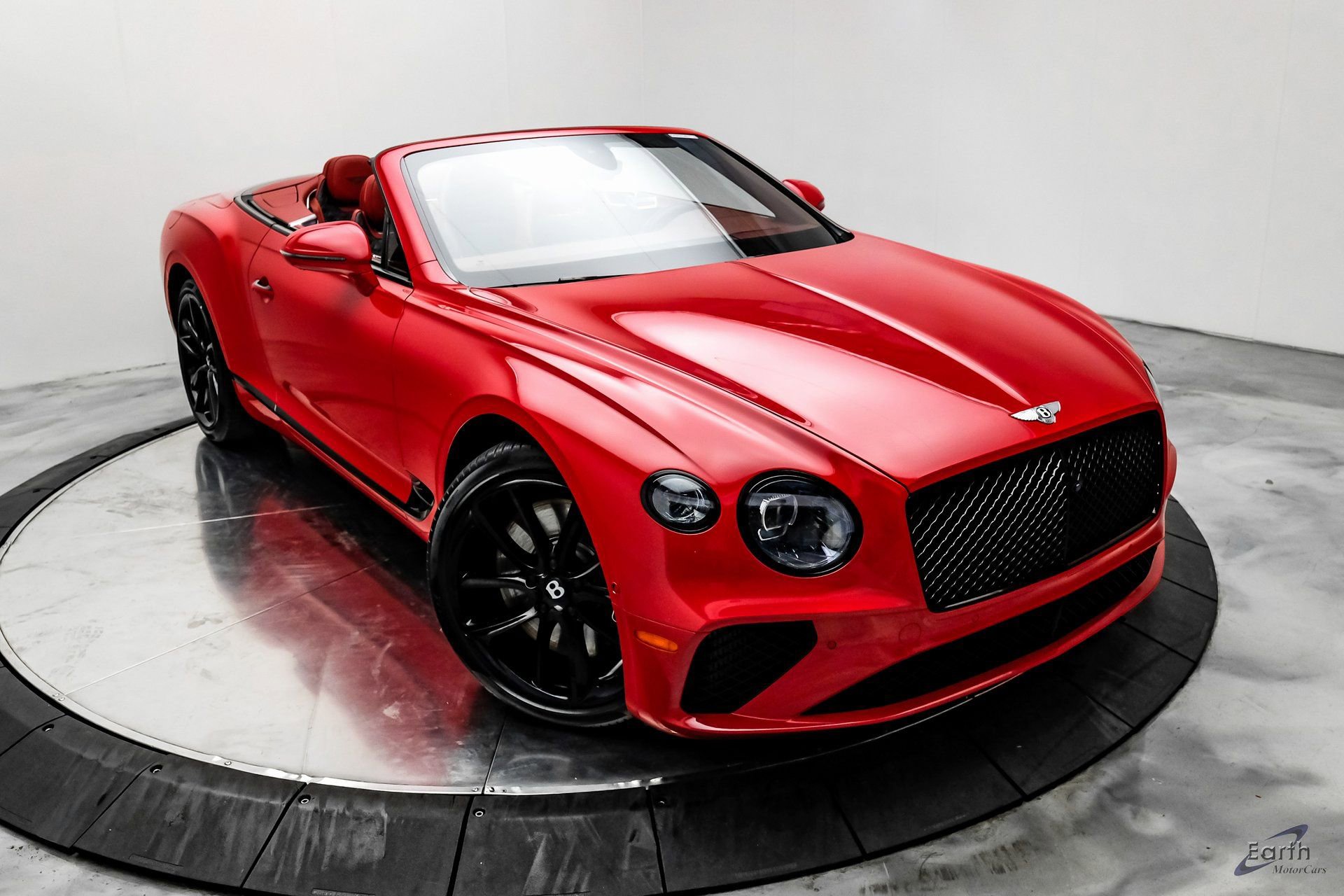 Used 2022 Bentley Continental GT image 30