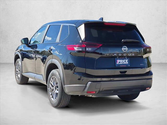 Used 2026 Nissan Rogue SV AWD/4WD image 8