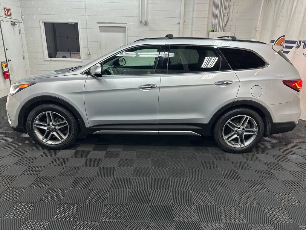 Used 2017 Hyundai Santa Fe Limited AWD/4WD image 6