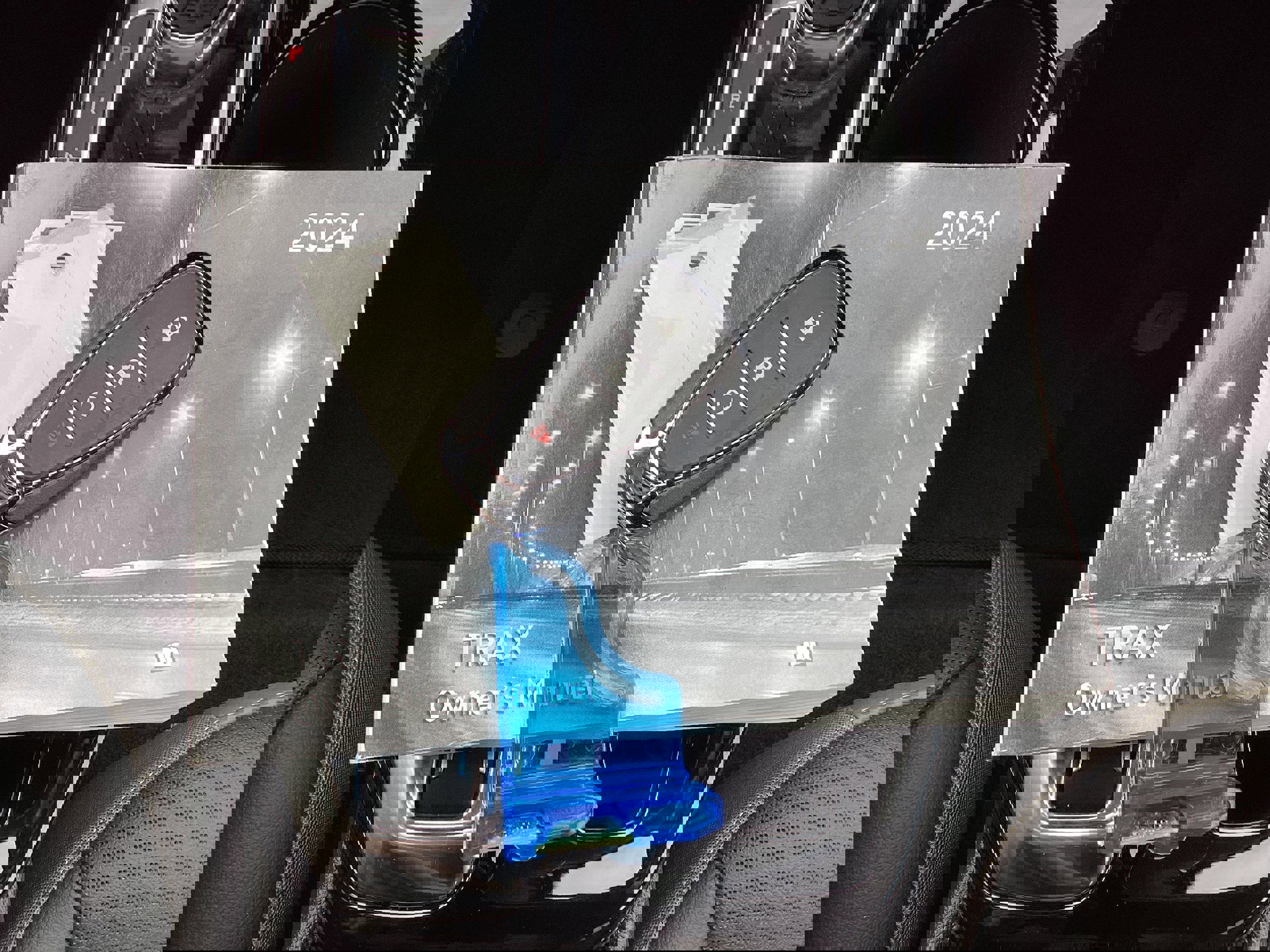 Used 2024 Chevrolet Trax ACTIV w/ Sunroof Package image 22