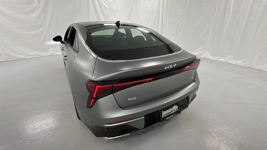 New 2026 Kia K5 GT image 5
