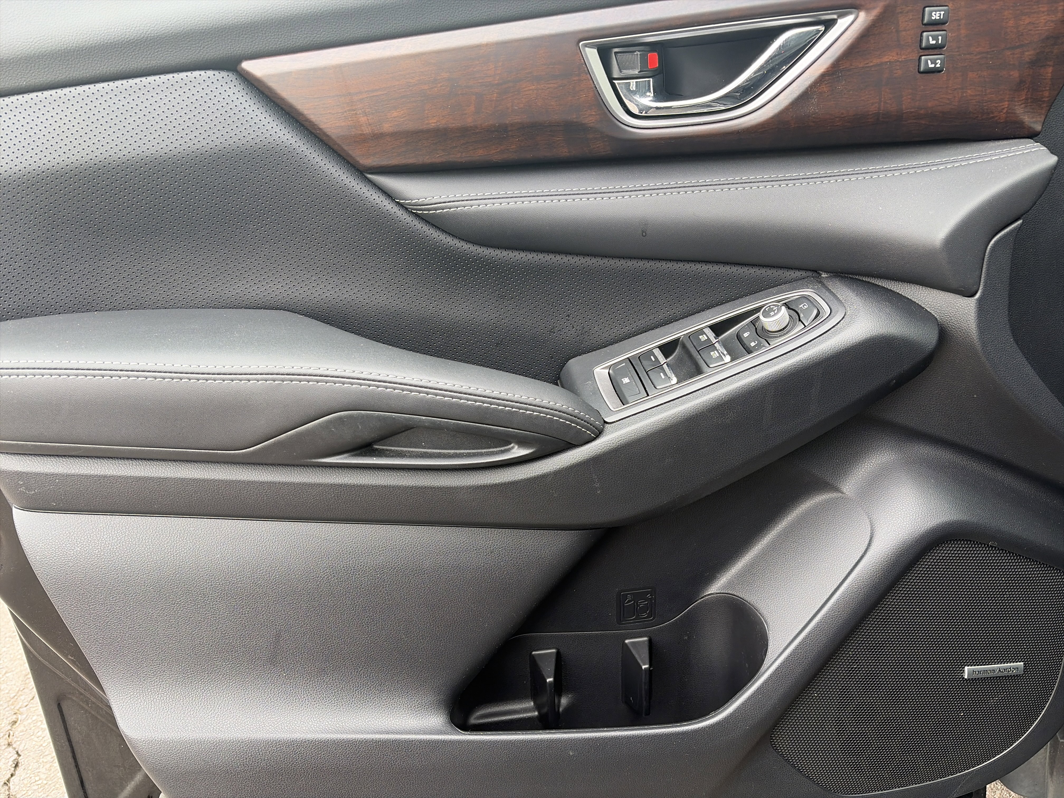 Used 2024 Subaru Ascent Touring AWD/4WD image 12