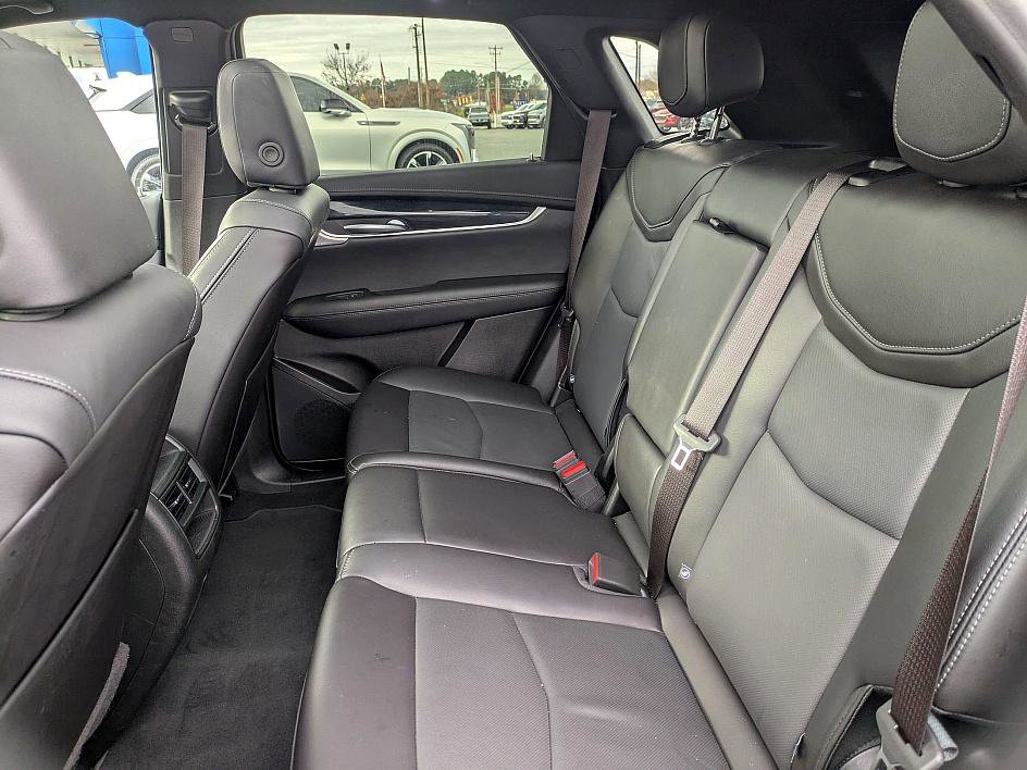 Certified 2025 Cadillac XT5 Premium Luxury image 23