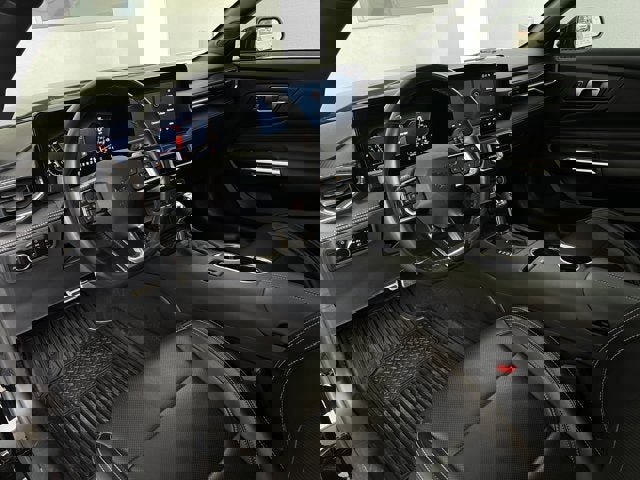 Used 2024 Ford Mustang GT Premium image 11