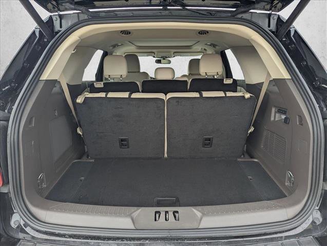 Used 2024 Ford Explorer Platinum w/ Technology Package image 17