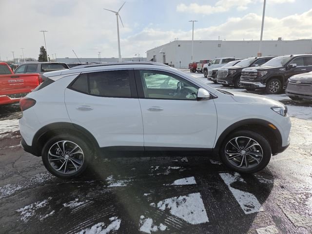 Used 2022 Buick Encore GX Select image 19