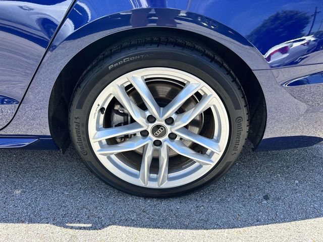 Used 2023 Audi A4 2.0T Premium w/ Convenience Package AWD/4WD image 8