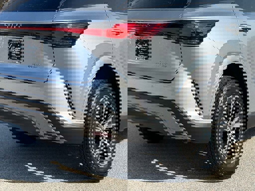 Used 2023 Lexus RX 350 Premium w/ Accessory Package (Z1) image 13