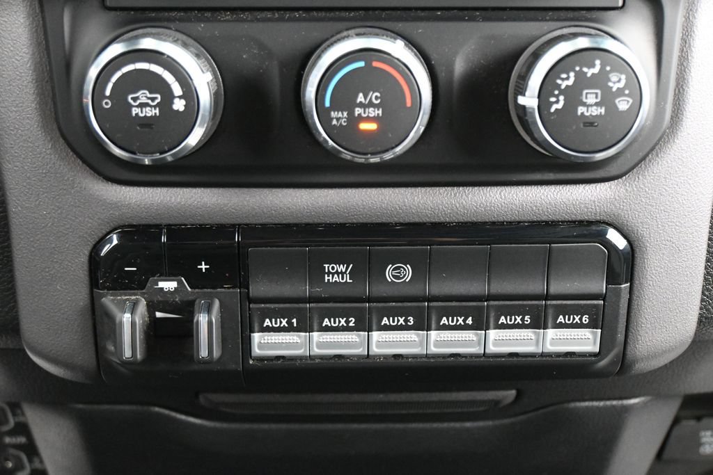 Used 2022 RAM 2500 Big Horn w/ Snow Chief Group AWD/4WD image 19