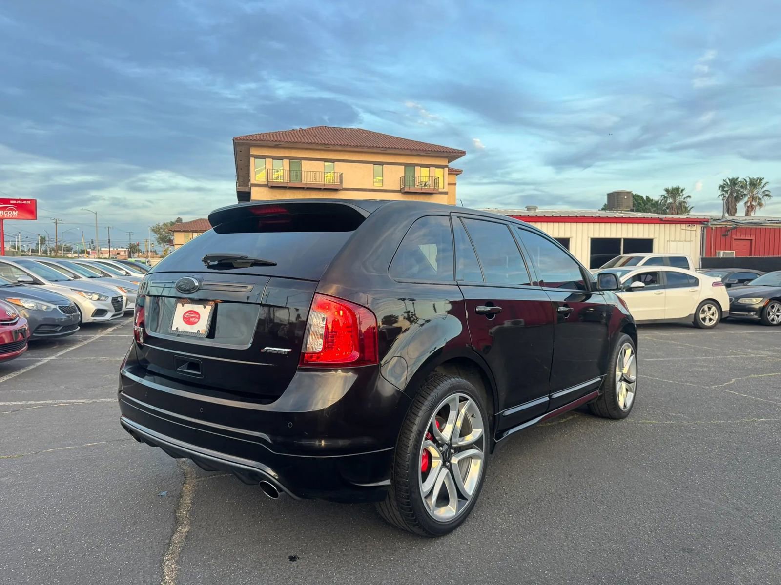 Used 2013 Ford Edge Sport w/ Driver Entry Pkg image 9
