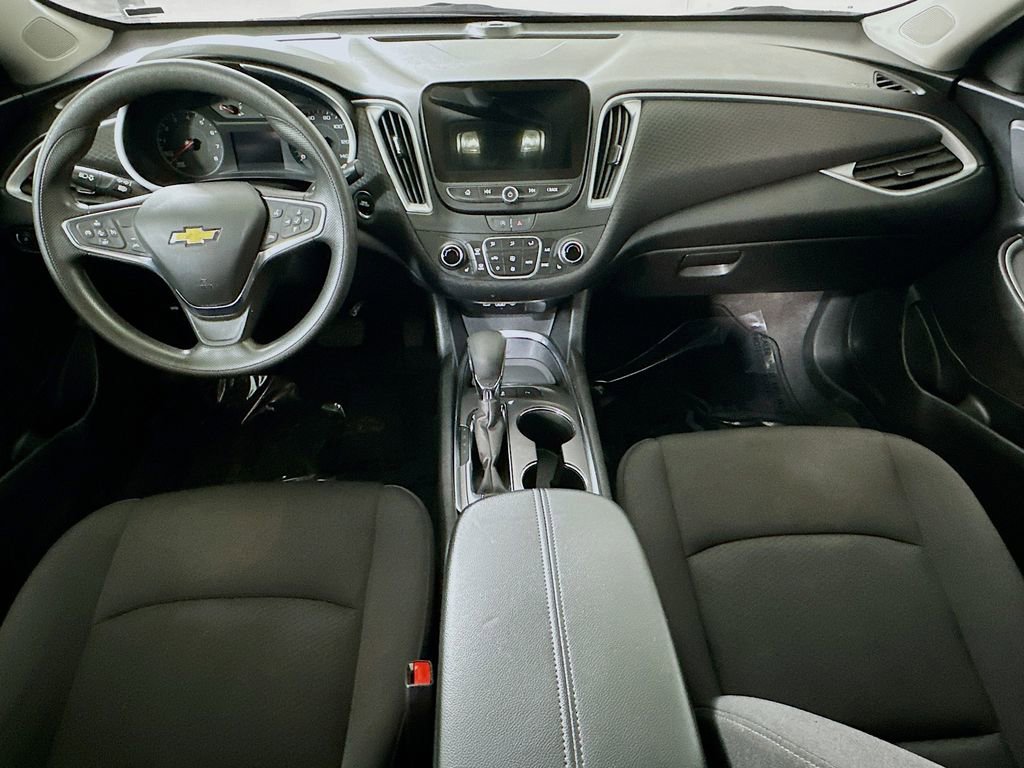 Used 2024 Chevrolet Malibu LT image 16