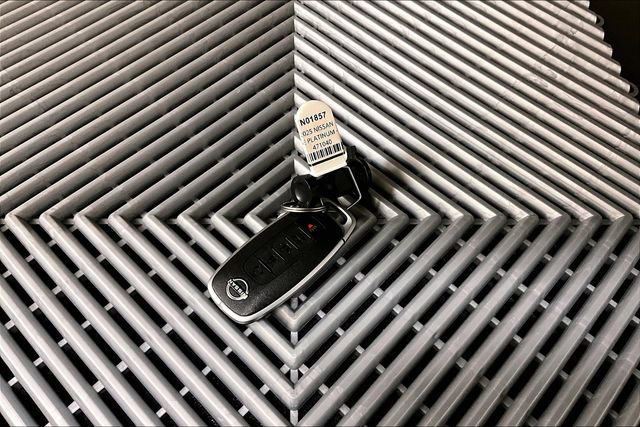 New 2025 Nissan Rogue Platinum w/ Tech Package image 14