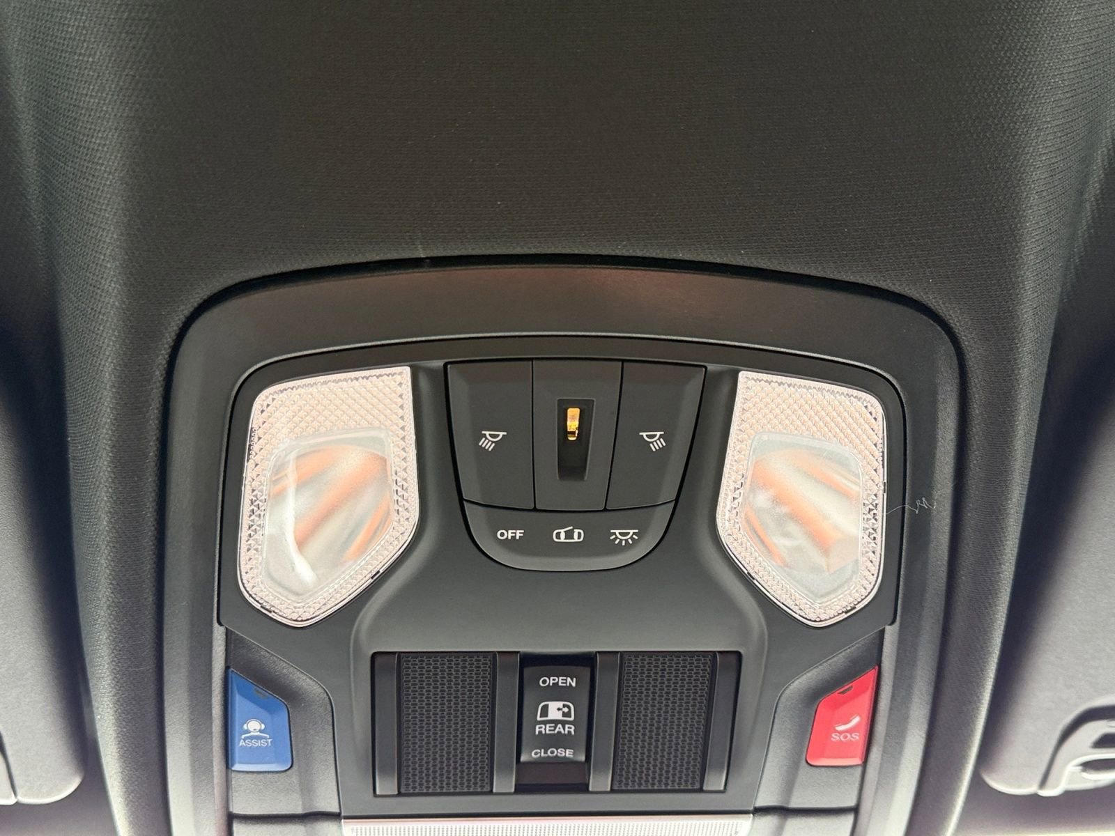 New 2026 RAM 1500 Express AWD/4WD image 27
