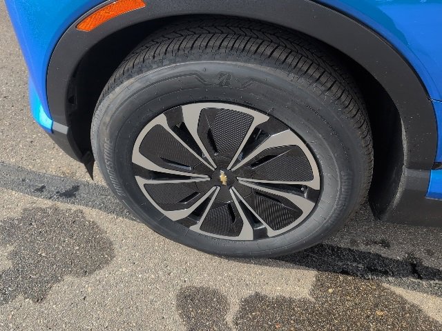 New 2025 Chevrolet Blazer EV LT image 12