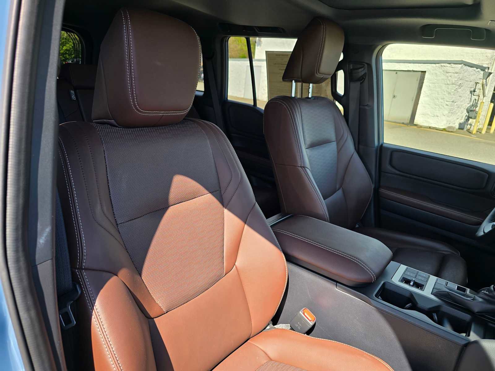 Used 2025 Toyota Land Cruiser w/ Premium Package image 11